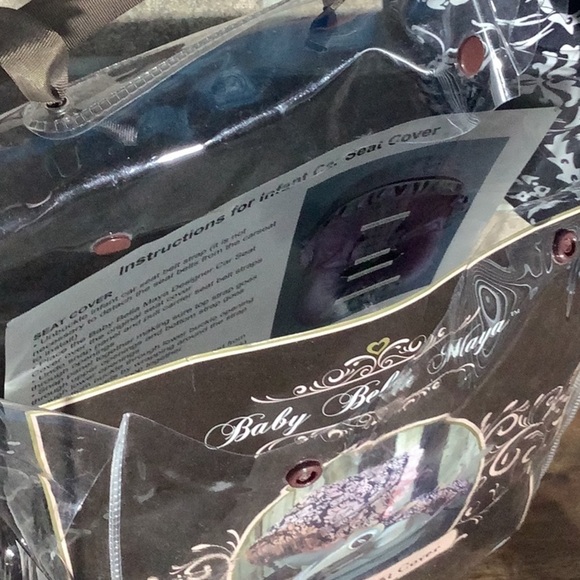 Baby Bella Maya - super cute car seat cover - Luxury baby - satin pink & ruffles - Picture 6 of 8